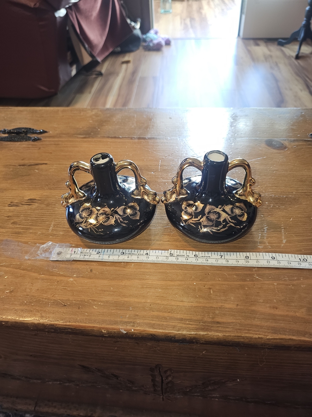 Pair Of Vintage Swetye Pottery Black and Gold Floral Ceramic Vases - Picture 7 of 8